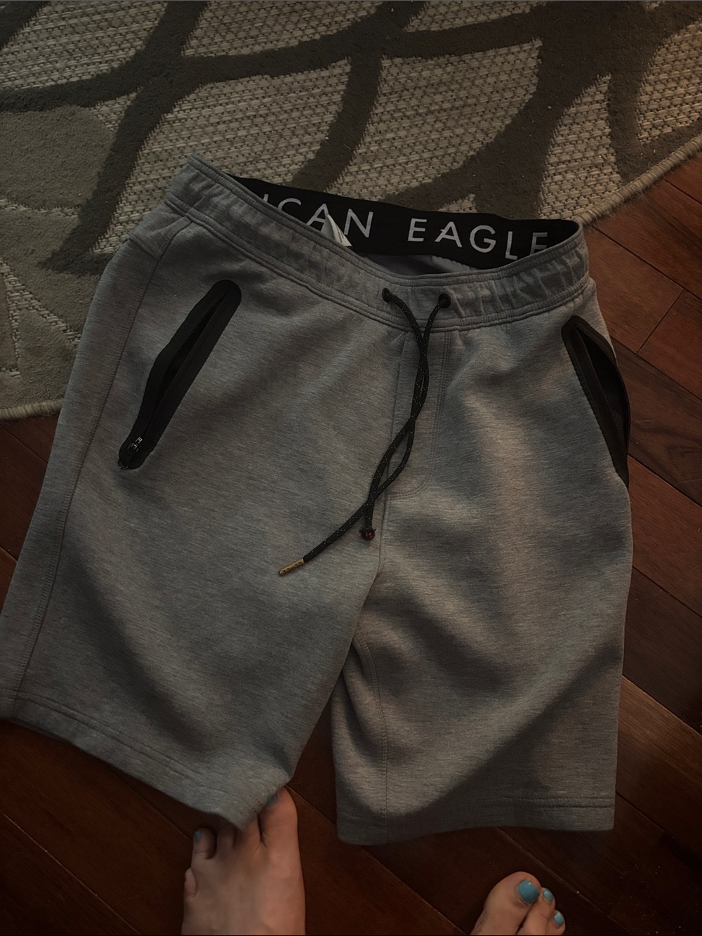 American Eagle Outfitters Men’s Gray Athletic Shorts with Black Trim